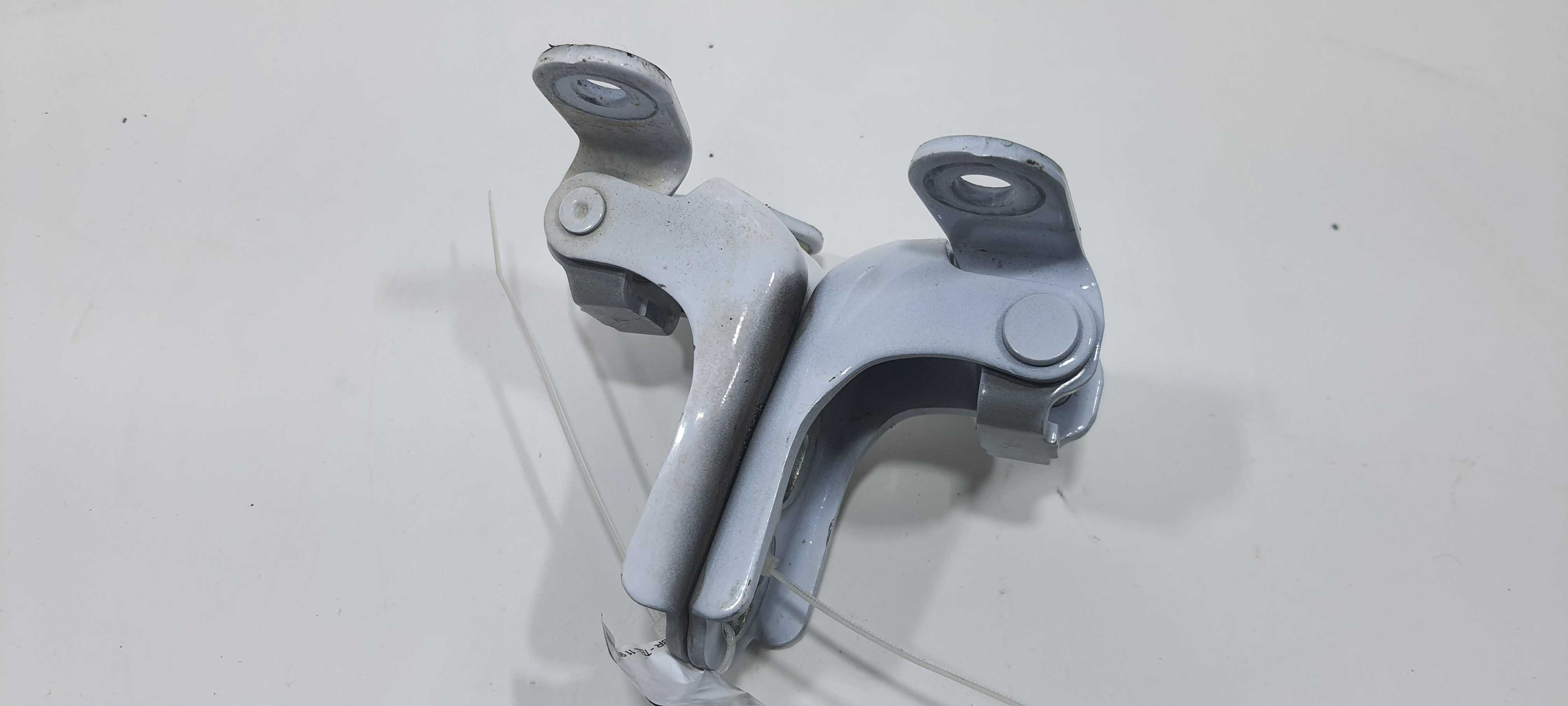 Dobradiça Porta D. Direita Gm Onix Sedan Lt 1.0 2024 V2303 1