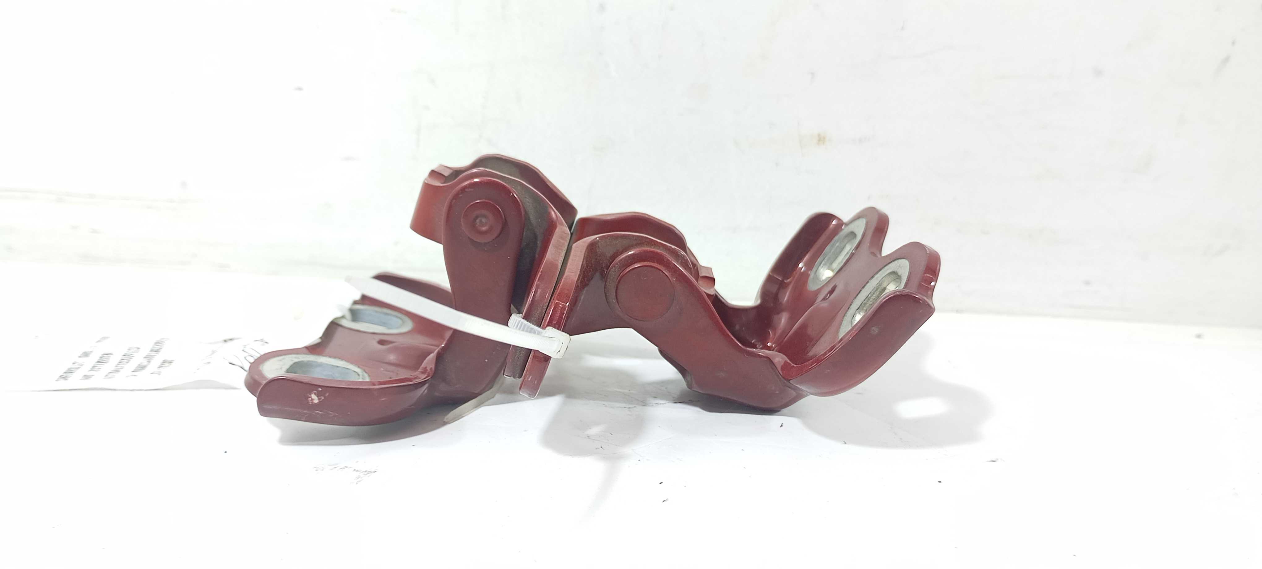 Dobradiça Porta Traseiro D. Gm Onix Active 1.4 2018 A046057 2