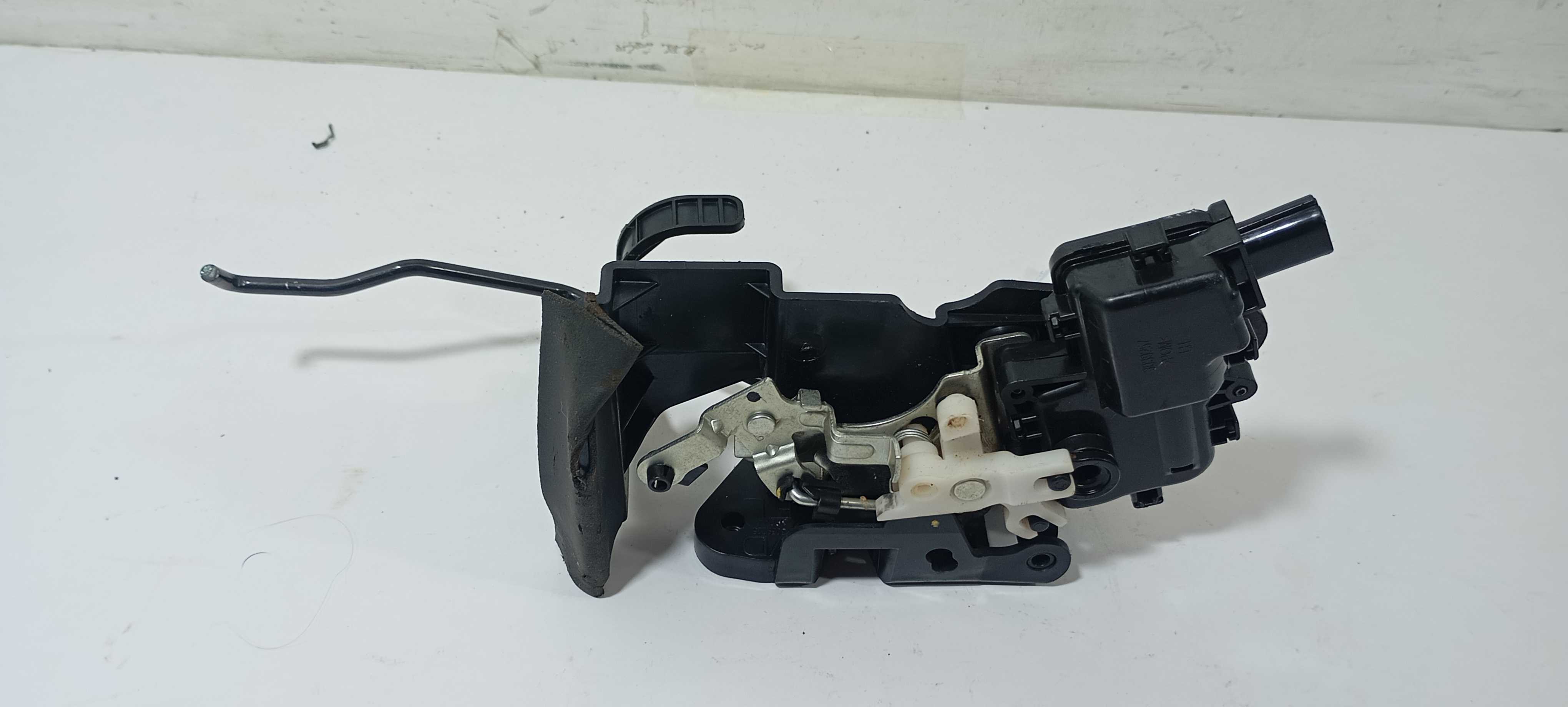 Fechadura Porta Dianteira Esquerda Kwid 2021 805036339r 2