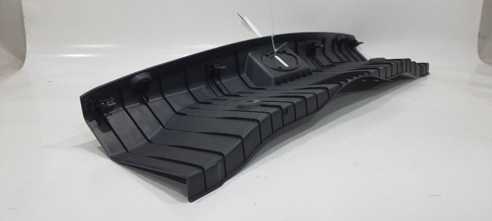 Acabamento Painel Traseiro Cruze Sedan 2014 96954079 Preto 4