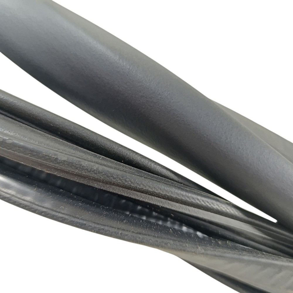 Borracha Traseira Esquerda Peugeot 208 Ano 2024 9823194980 5