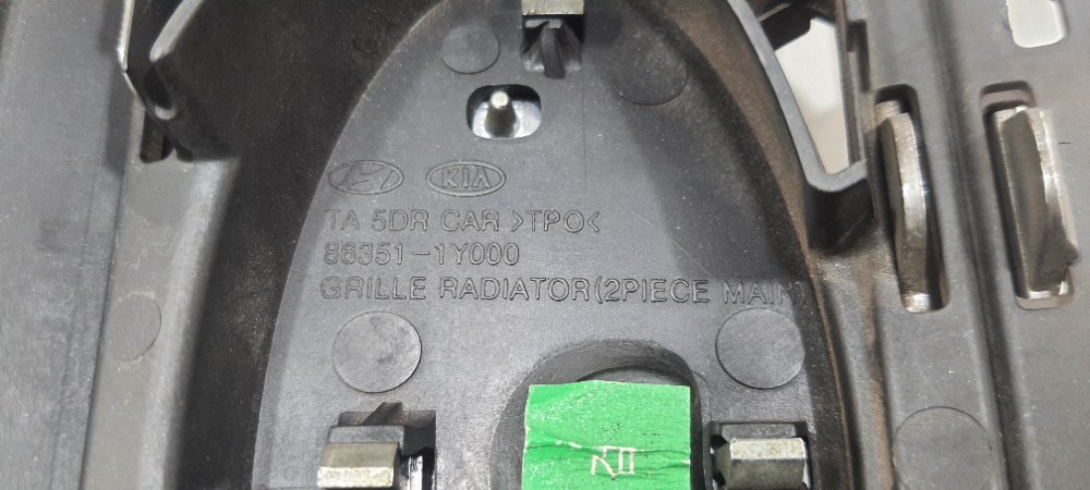 Grade Superior Parachoque Kia Picanto Ex4 1.0 2012 V2302 Preto Plástico 9