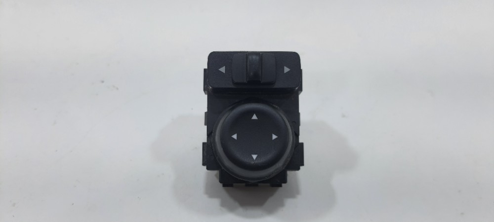 Botão Retrovisor Nissan Kicks Cvt Ano 2019 255705ra0a 1