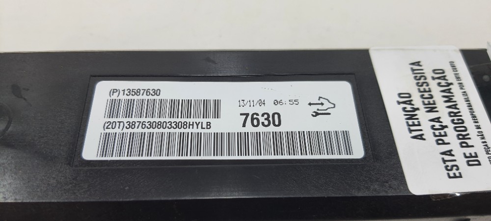 Módulo Central Fusiveis Chevrolet Cruze Sedan 2014 13587630 7