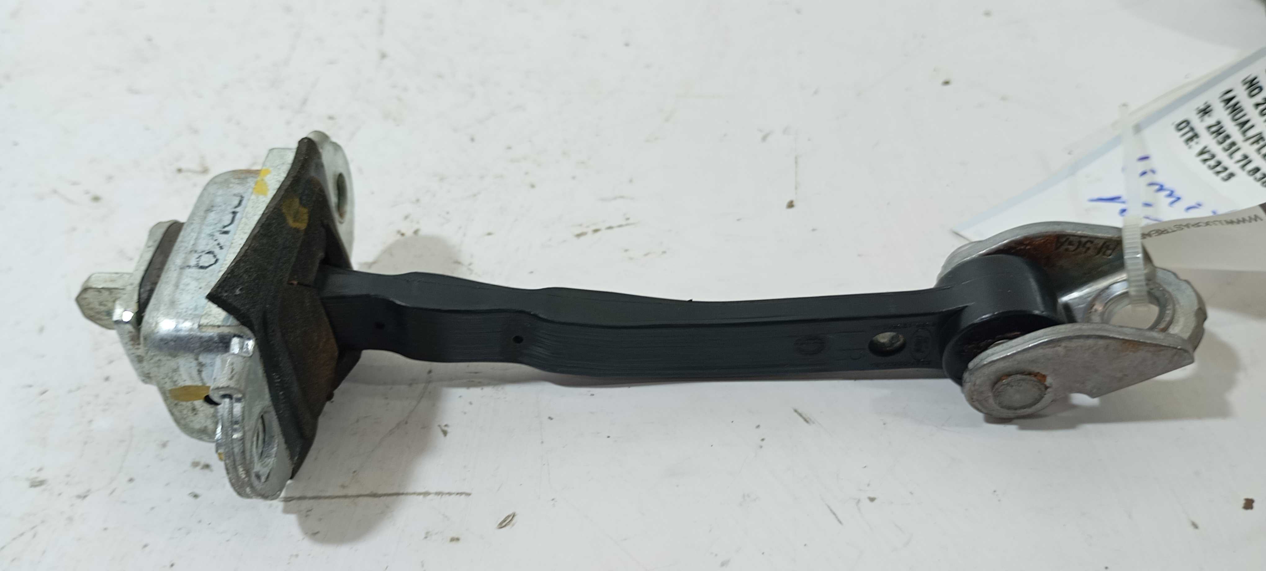 Limitador Porta Dianteira Esquerda Ford Ka 2020 E3bz5823500d Preto 3