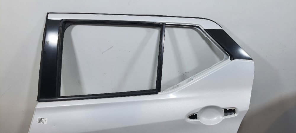 Porta Traseira Esquerda Nissan Kicks Cvt Ano 2019 H21015ramb Traseira Esquerda Branco 1