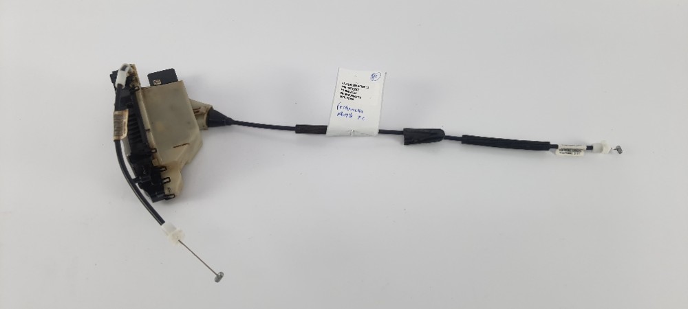 Fechadura Traseira Esquerda Peugeot 208 1.2 2018 98102097800 2