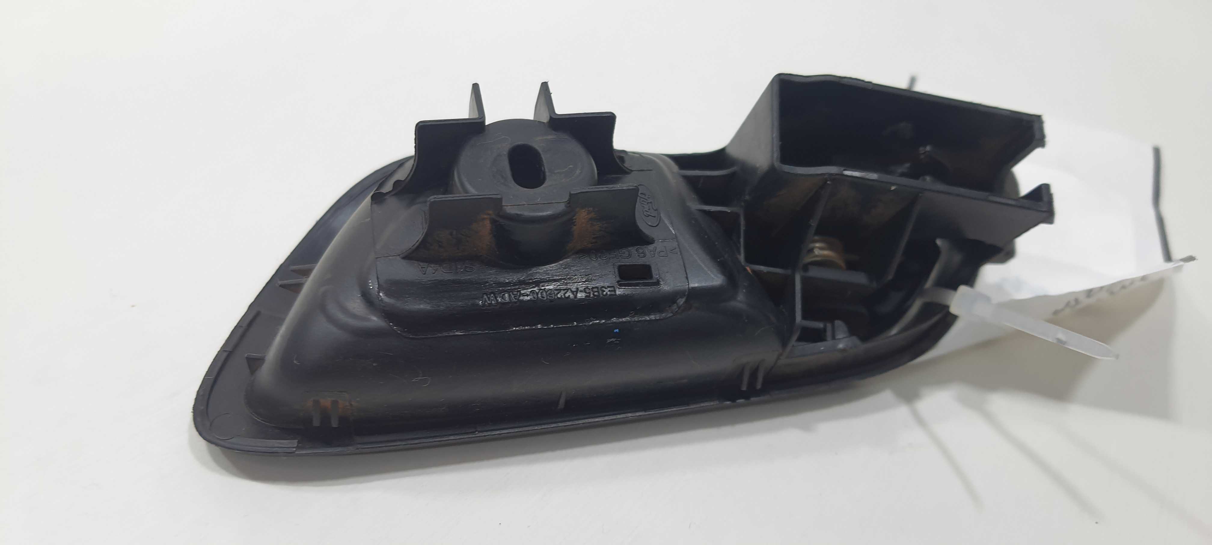 Maçaneta Int Diant Direito Ford Ka 1.0 2020 E3b5a22600adw Preto Dianteira 2