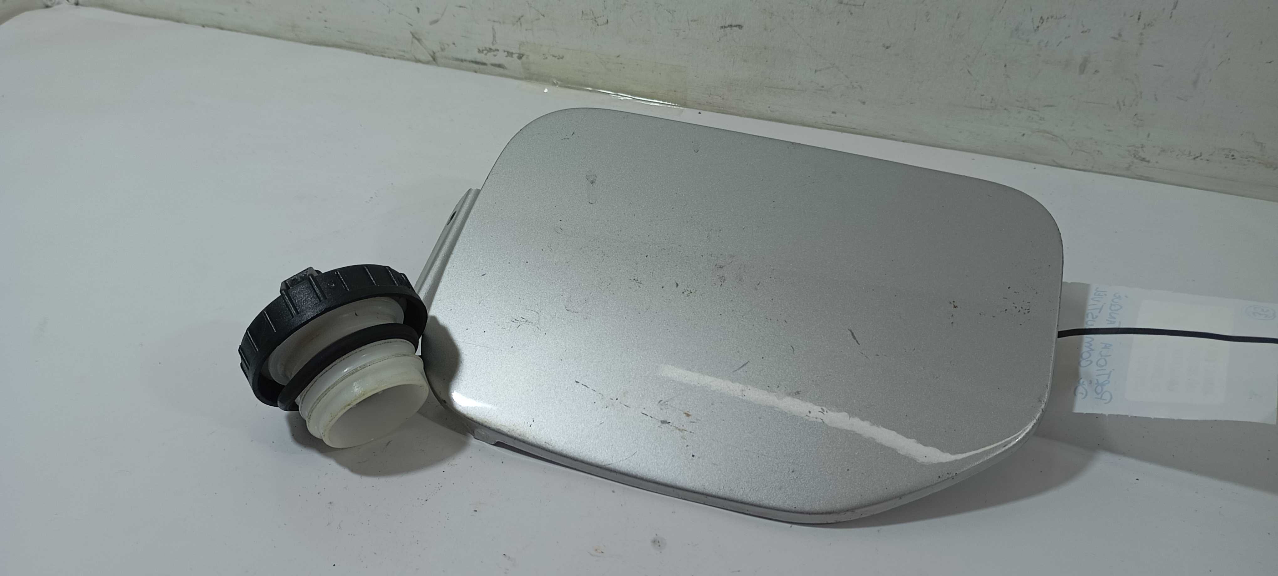 Portinhola Tanque Renault Kwid 2021 788301369r Cinza 4