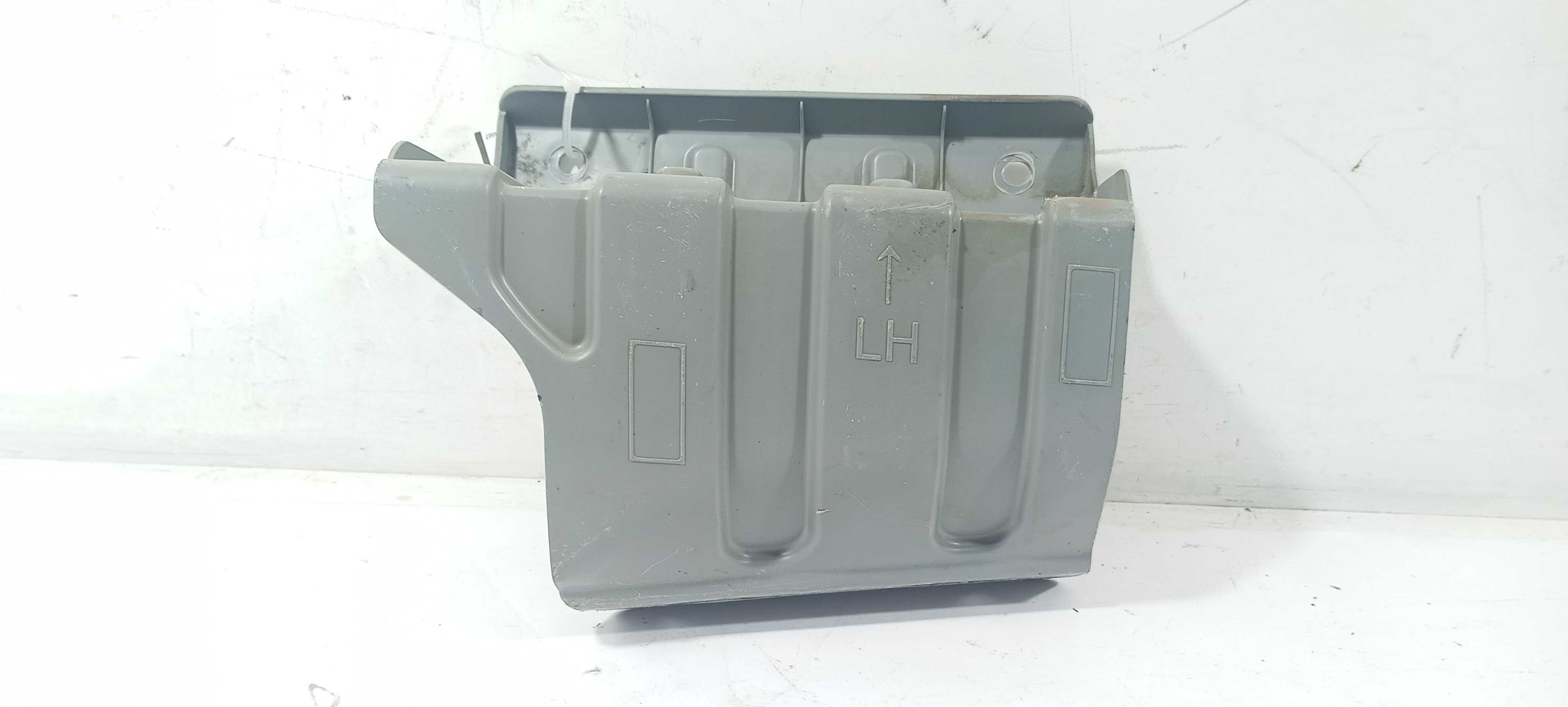 Suporte Parachoque Tras. E. Kia Sorento 2.4 12 866712p000 1