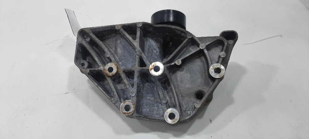 Suporte Alternador Gm Onix Activ 1.4 2018 24582632 4