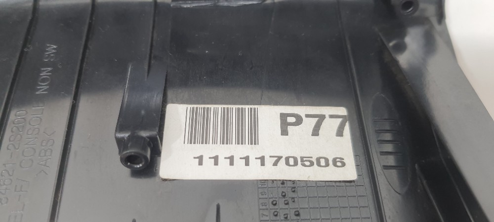 Acabamento Console Usb Hyundai Ix35 2.0 Ano 2012 846212s200 Preto 7