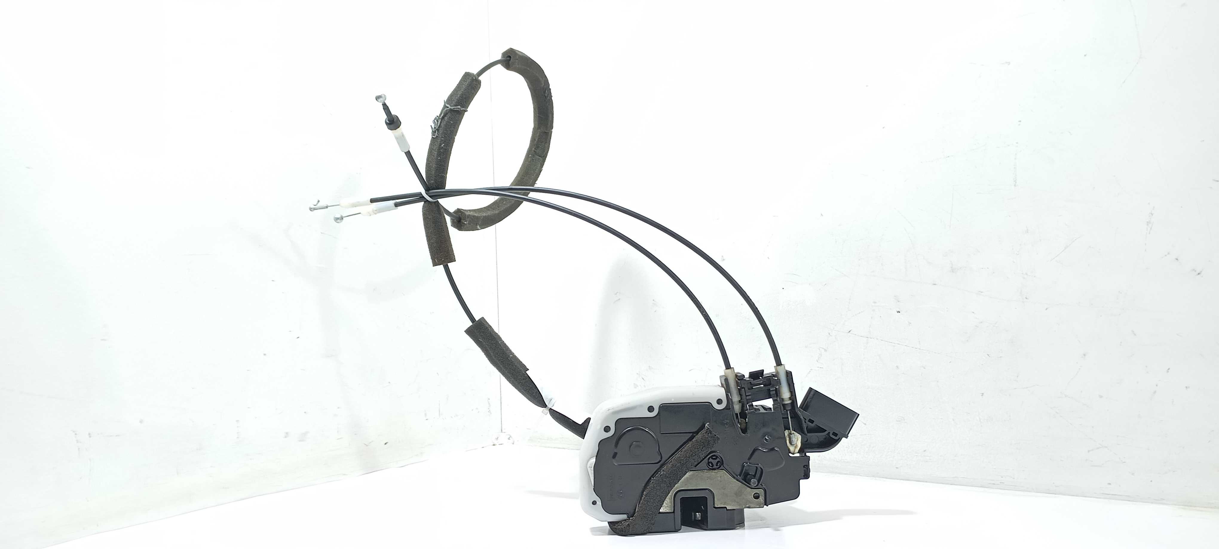 Fechadura Porta Tras. E. Nissan March Sv 1.0 2016 F5714520 2