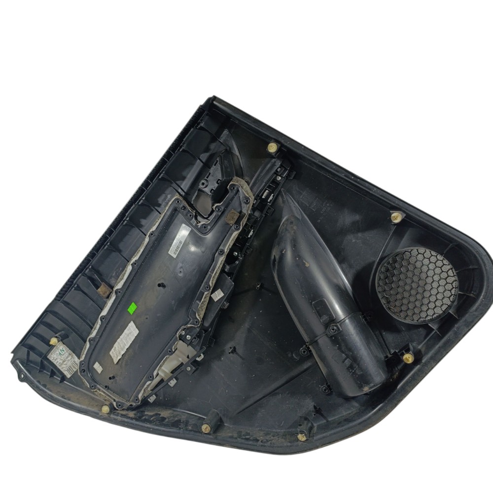 Forro porta traseiri direito suzuki s-cross 2016 8373261M00 4