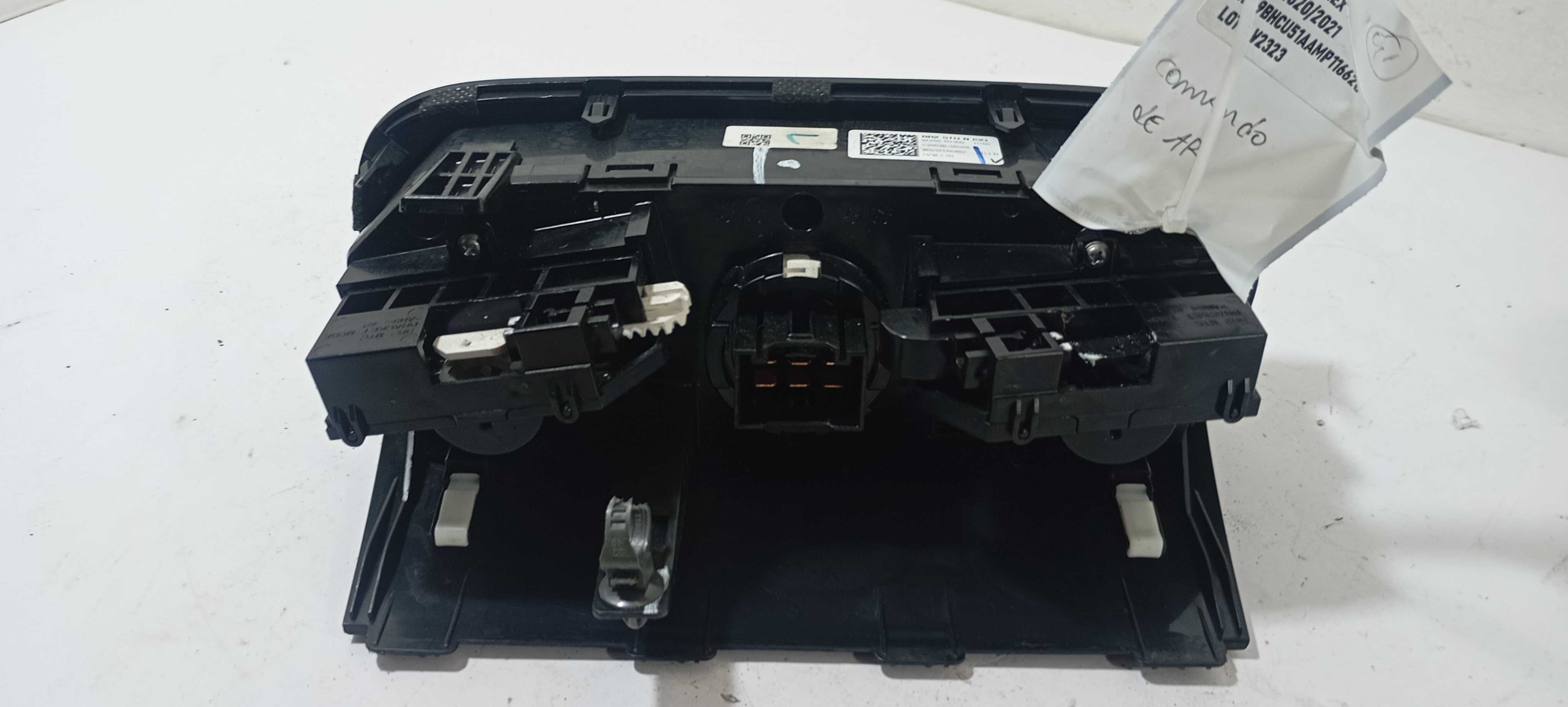 Comando Ar Condicionado Hyundai Hb20 1.0 2021 97250r1000 1