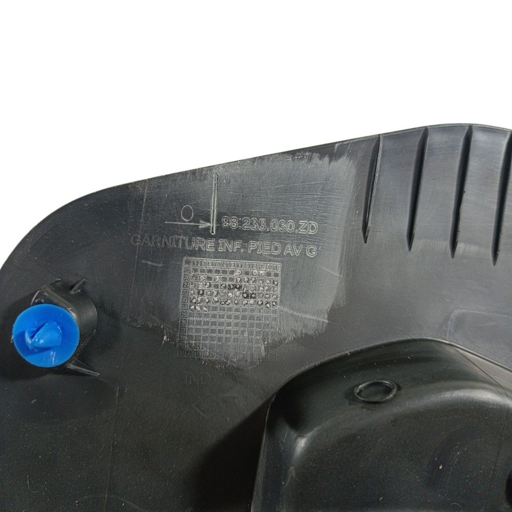 Acabamento Soleira Dianteira E Peugeot 208 2024 98233030zd Preto 8