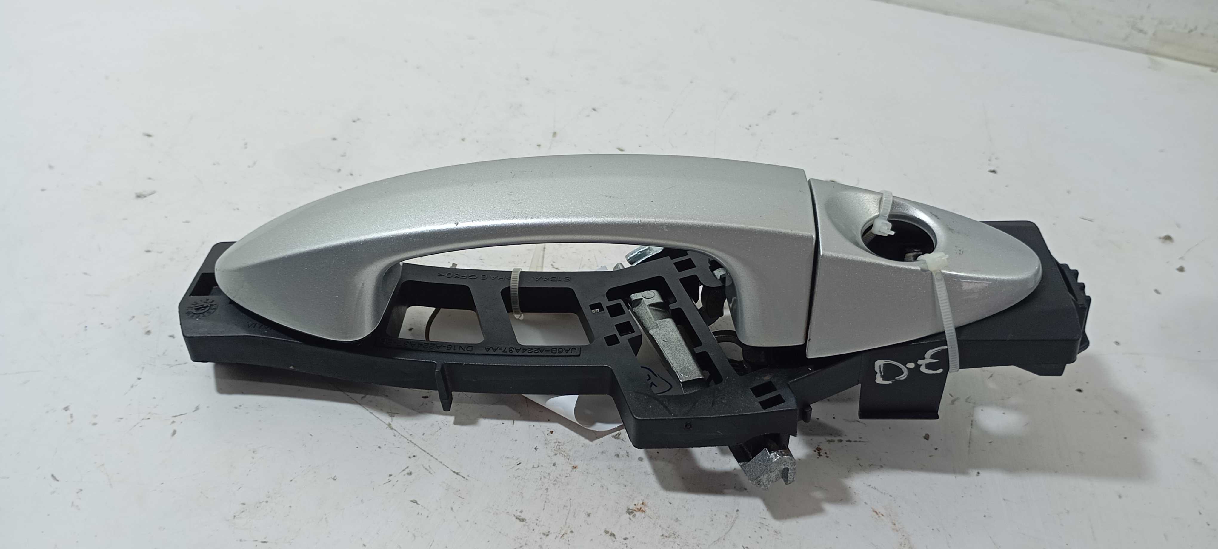 Maçaneta Externa Dianteira Esquerda Ford Ka 2020 Ja6ba224a37 Cinza 1