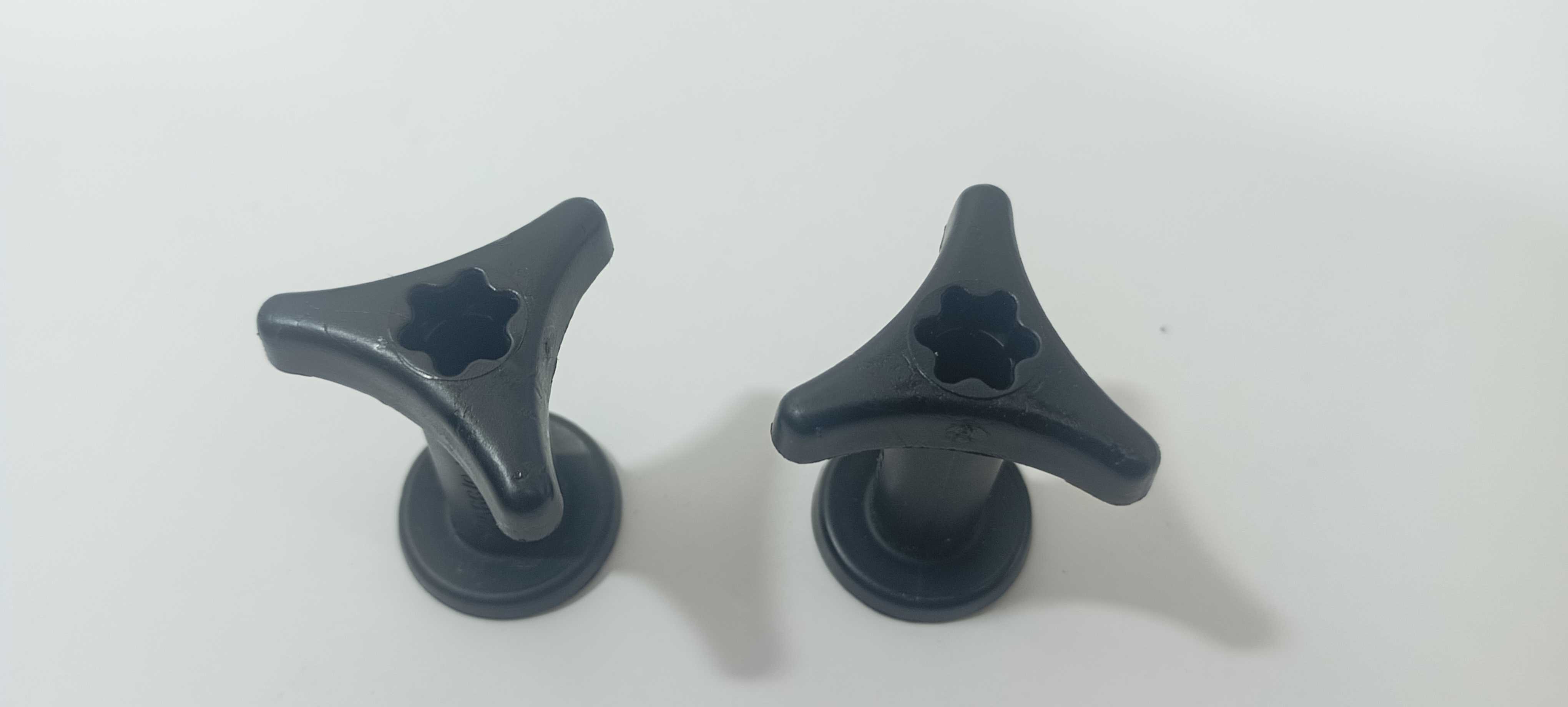 Travas Lanterna Renault Sandero 1.0 2020 7703041042 Preto