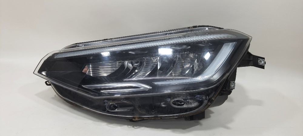 Farol Esquerdo Volkswagen Virtus/nivus 1.0 2023 2g5941035a Esquerdo/motorista 9