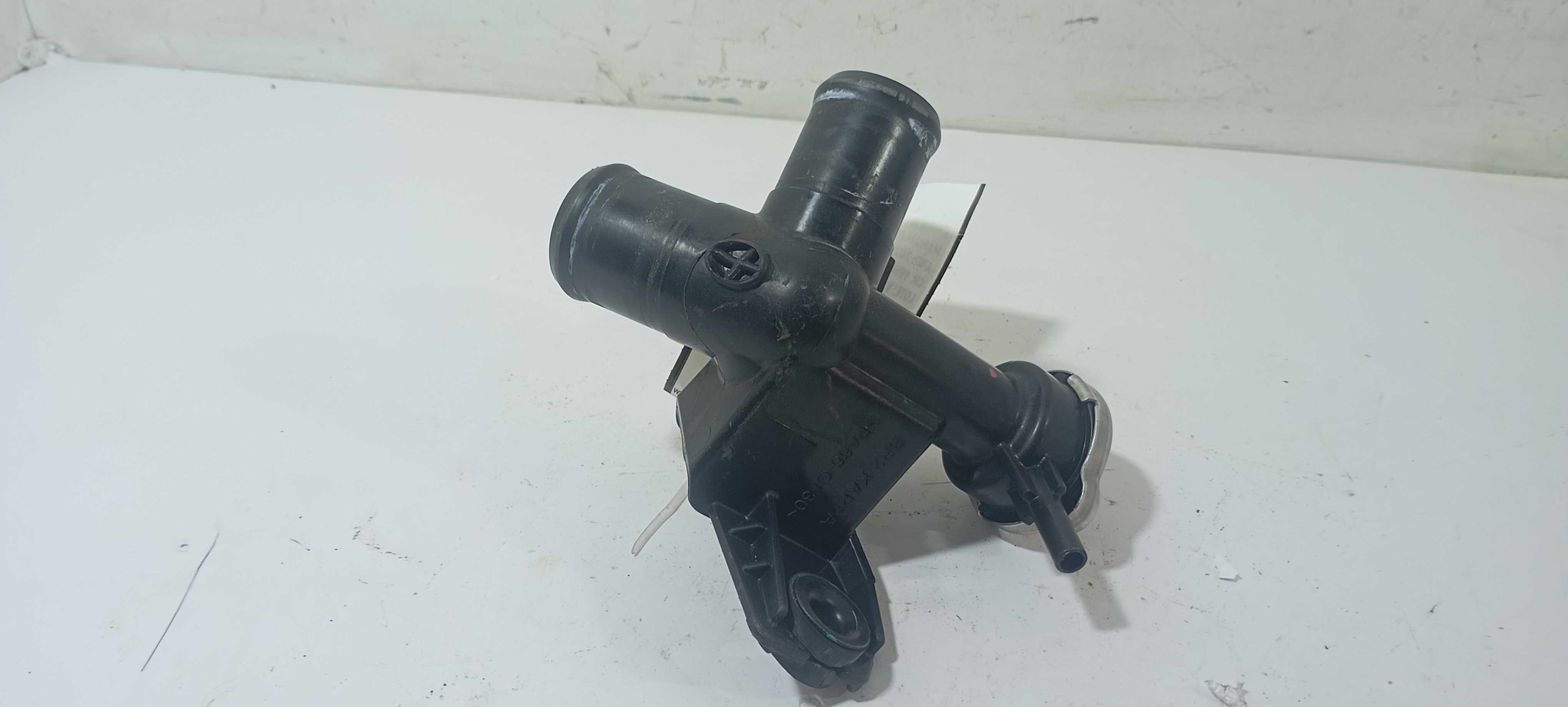 Flamge De Agua Hyundai Hb20 Vision 1.0 2021 2563104000 4