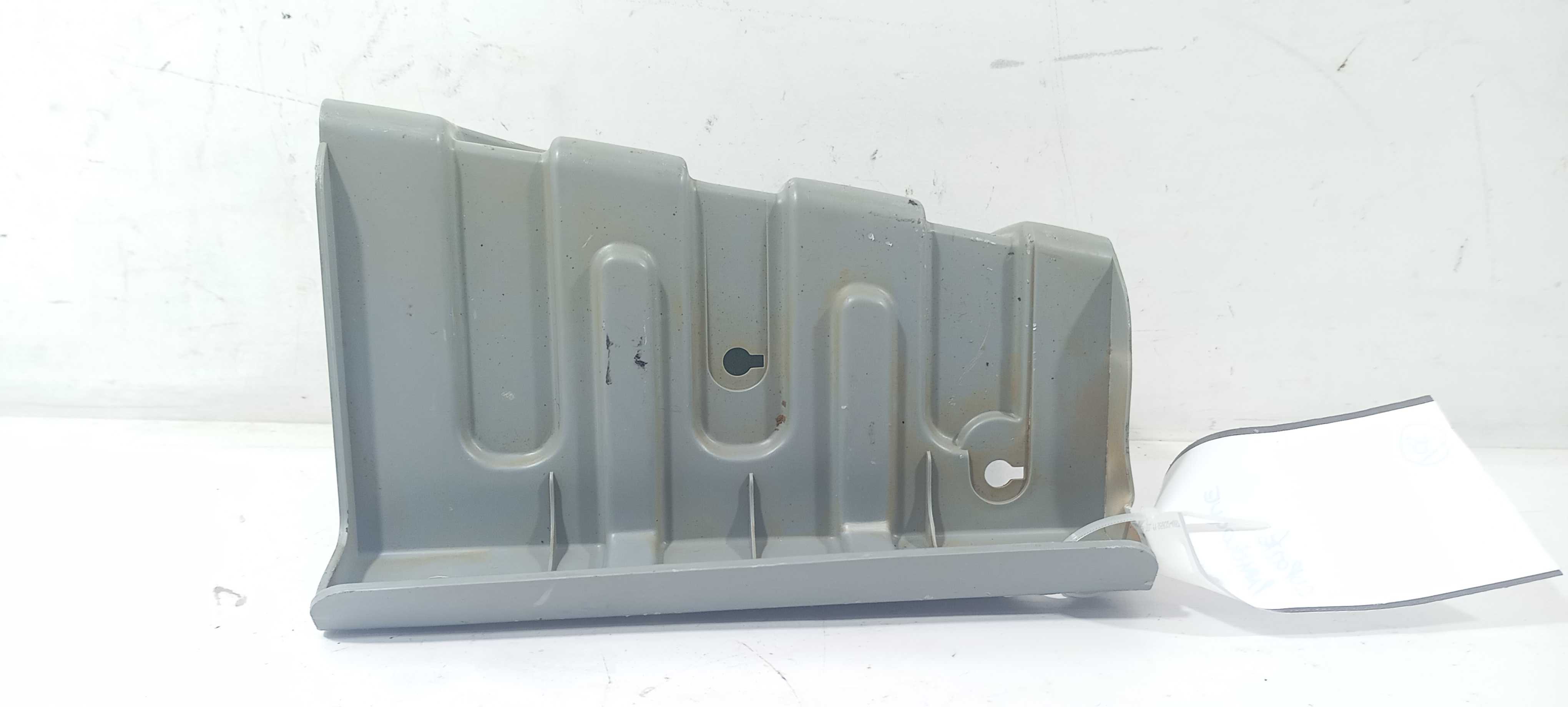 Suporte Parachoque Tras. D. Kia Sorento 2.4 12 866722p000 3