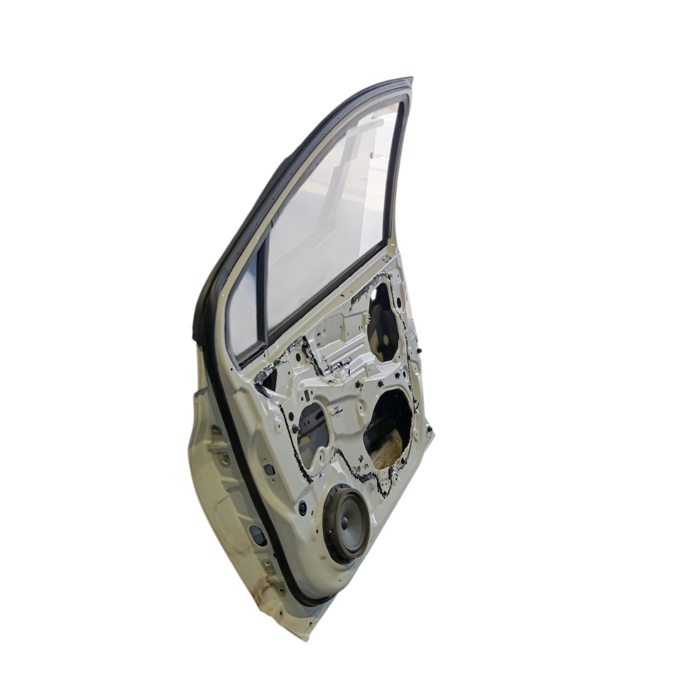 Porta dianteira dir Suzuki scross 2016 até 20216800161M00 5