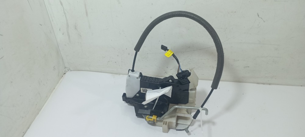 Fechadura Porta Dianteiro Esquerdo Hb20 2023 81310r1000 2