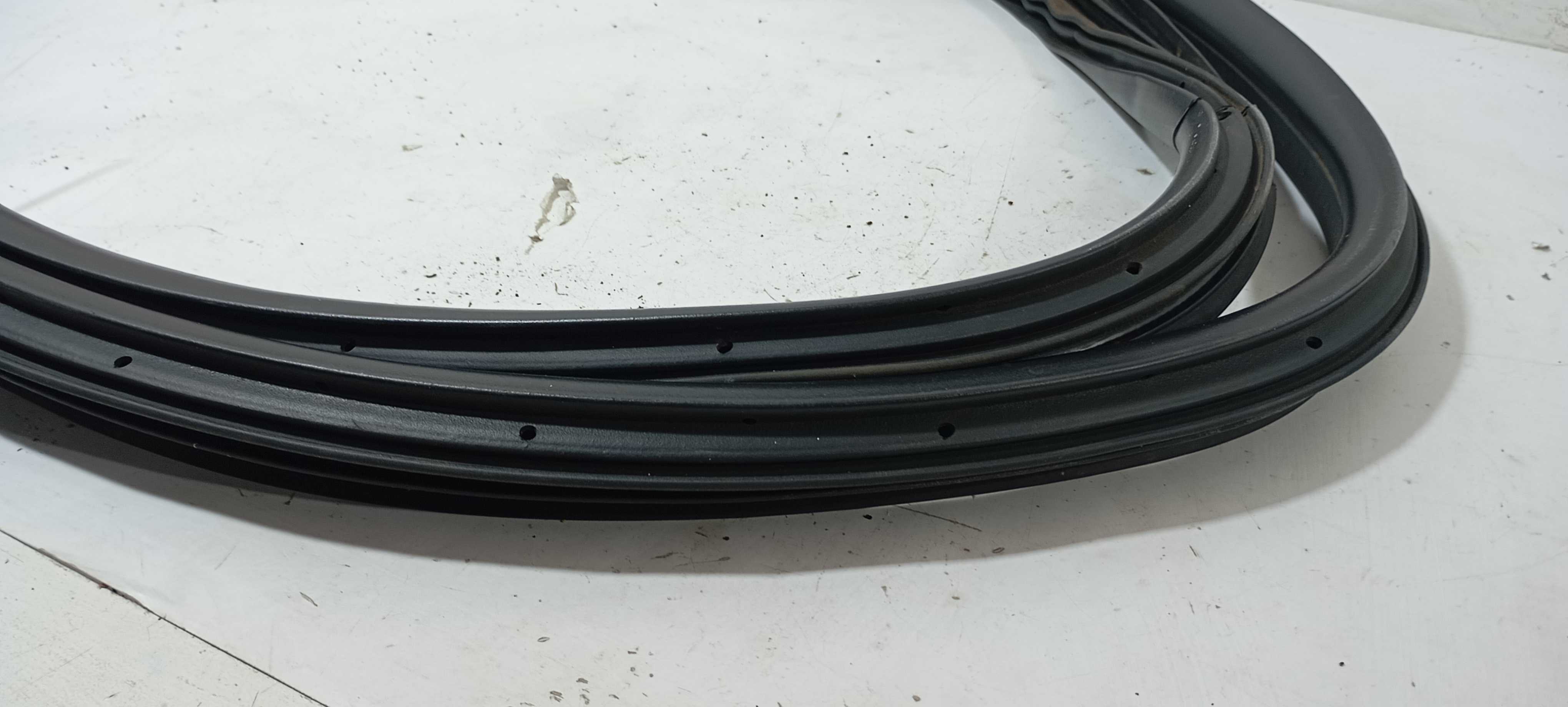Borracha Porta Dianteira Esquerda Ford Ka 2020 E3b5a20708ad 3