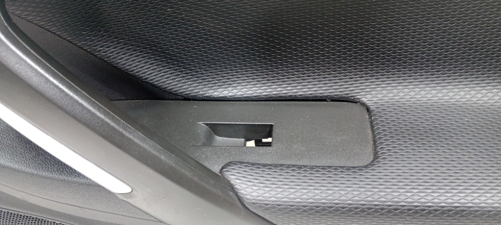 Forro Porta Dianteira Direita Gm Tracker Lt 2024 2gigbe02908 4