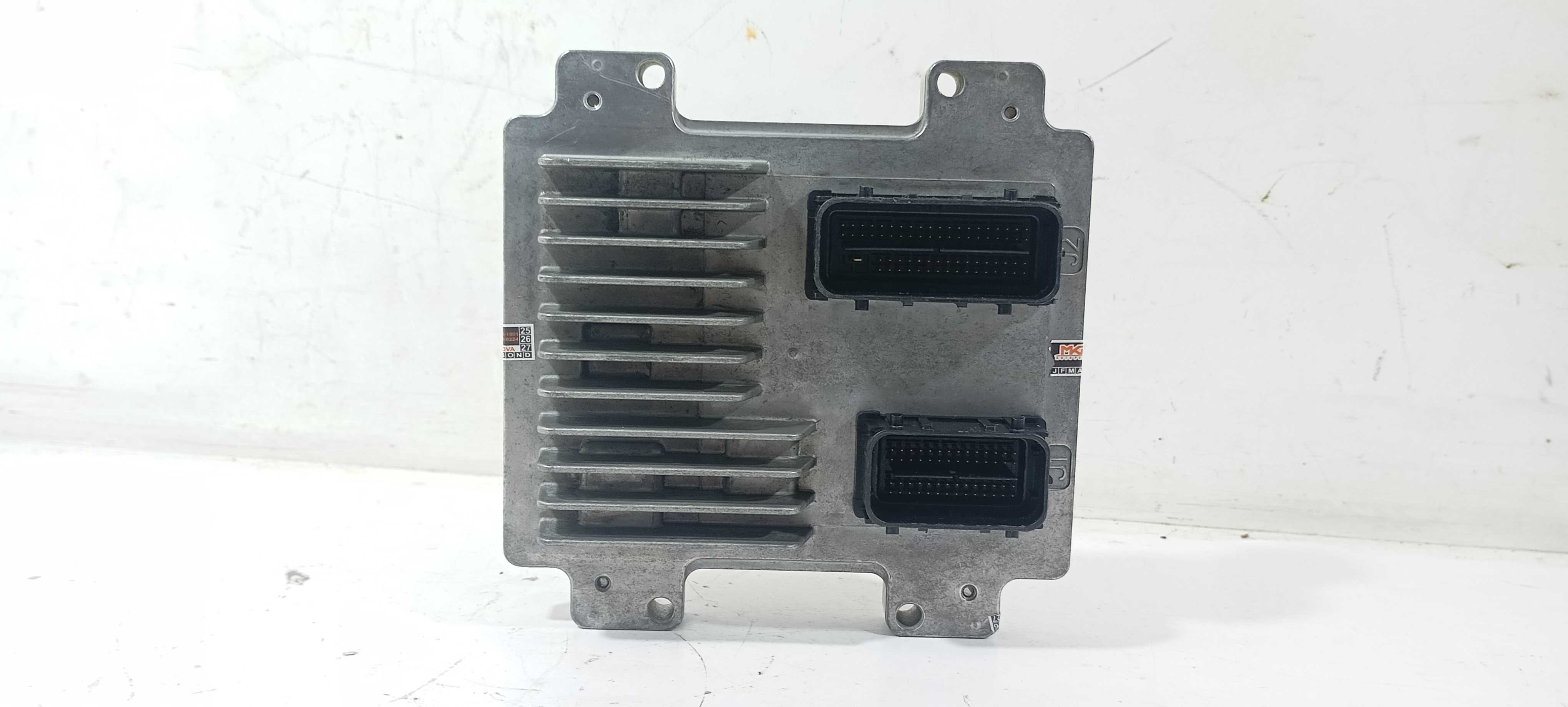 Módulo Injecao Chevrolet Onix 1.4 2018 E8312654172 2
