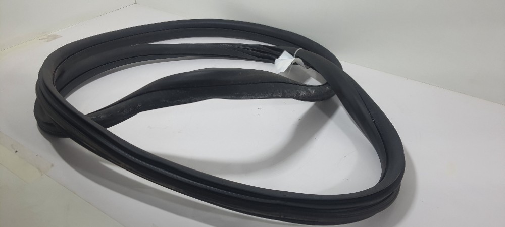Borracha Porta Tras Direita Peugeot 208 1.2 2018 9800399680 Preto 3