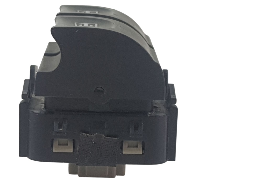 Botão vidro dianteira esquerda captur 2021 254118032RA 7