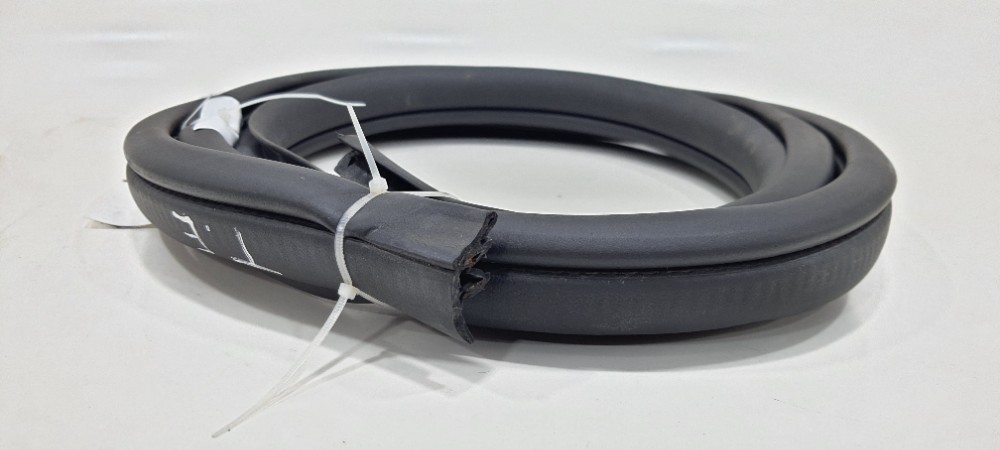 Borracha Porta Traseira Esquerda Hyundai Hb20 1.0 Ano 2021 Preto 6