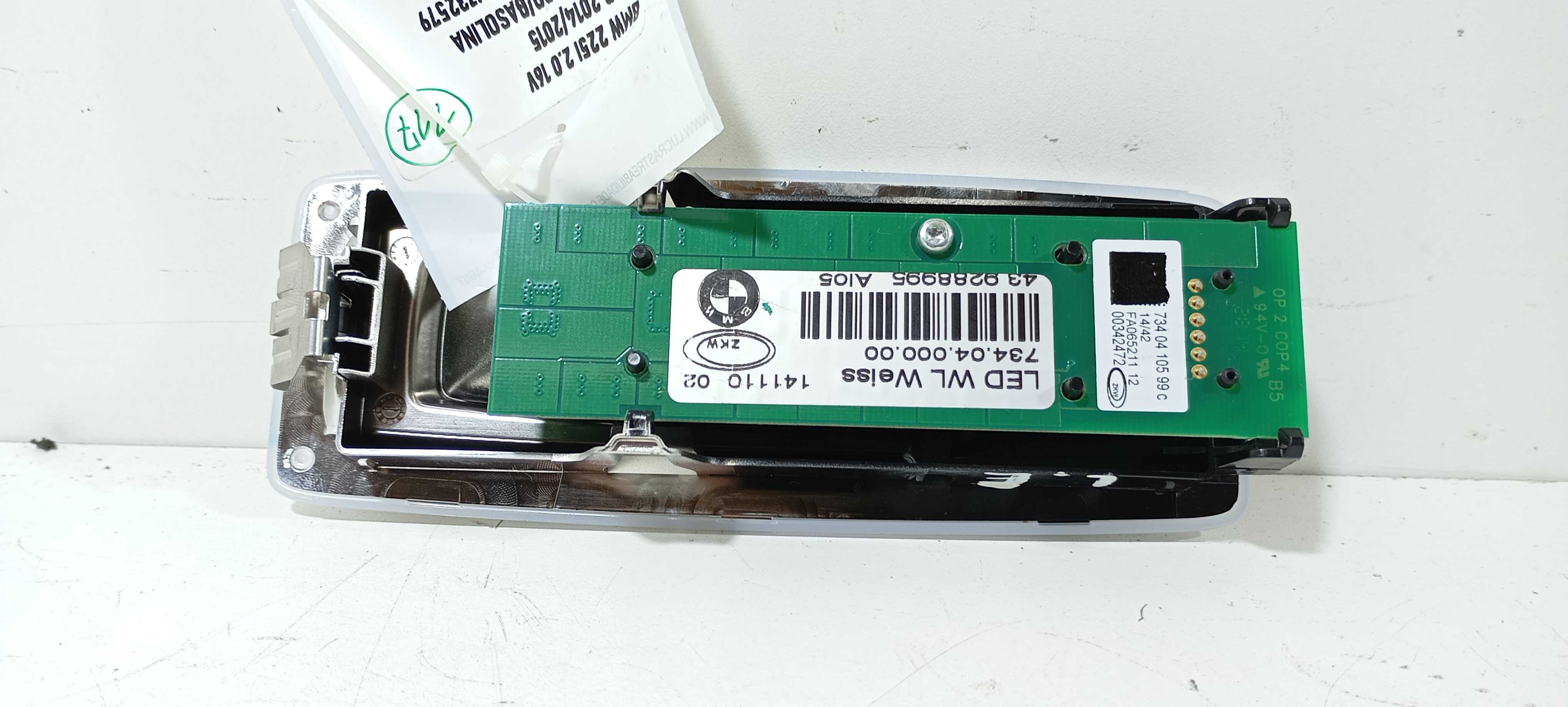 Luz Teto Traseiro Esquerdo Bmw 225i 2.0 2015 V2290 4