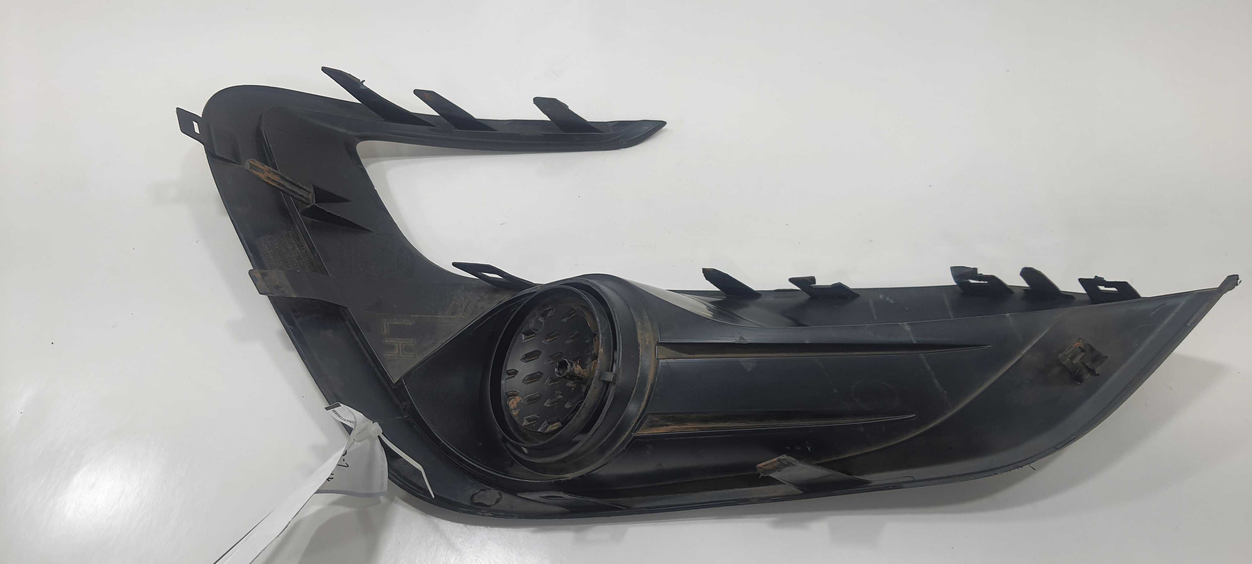 Moldura Farol Milha Esquerdo Ford Ka 1.0 2020 J7bb15a299a Preto Esquerdo 2