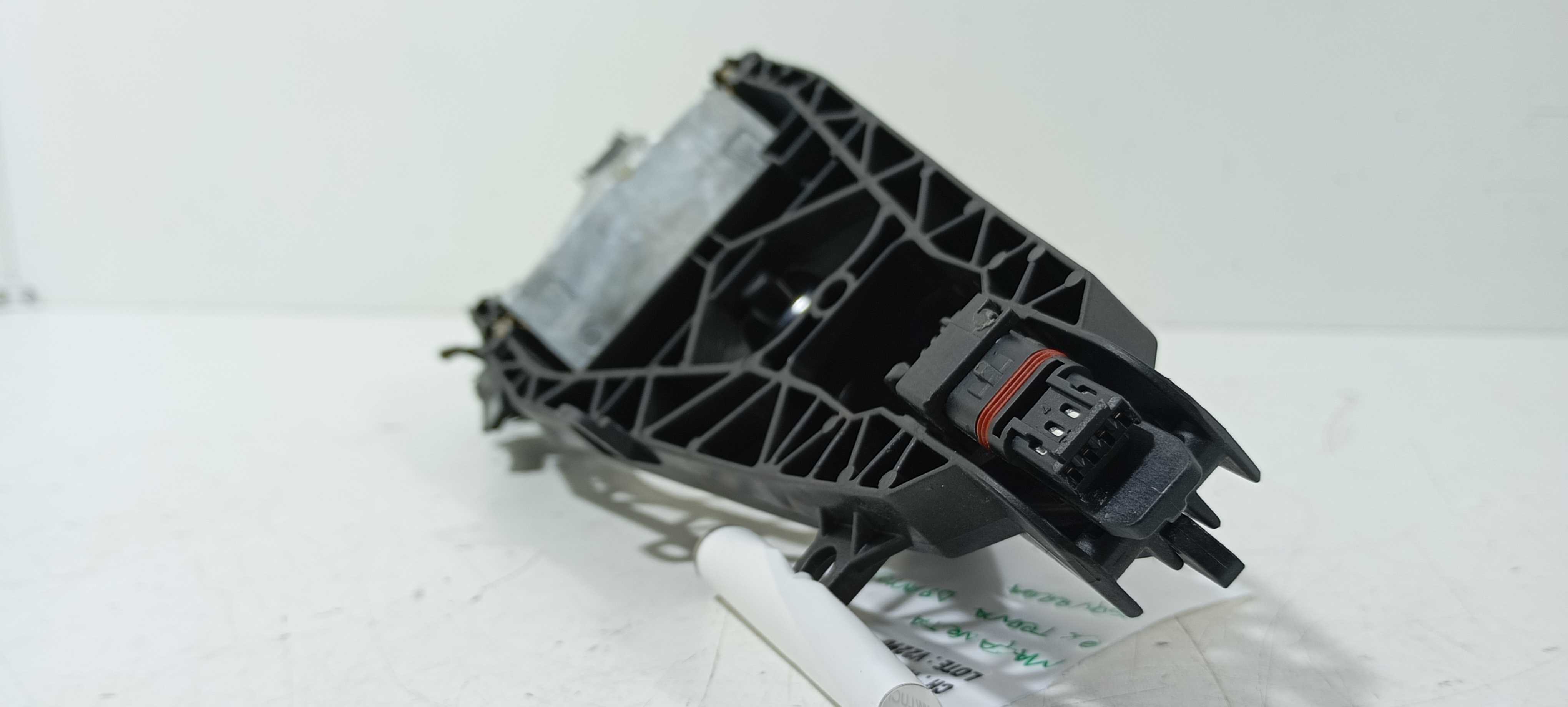 Maçaneta Externa Dianteira E. Bmw 225i 2.0 2015 V2290 6