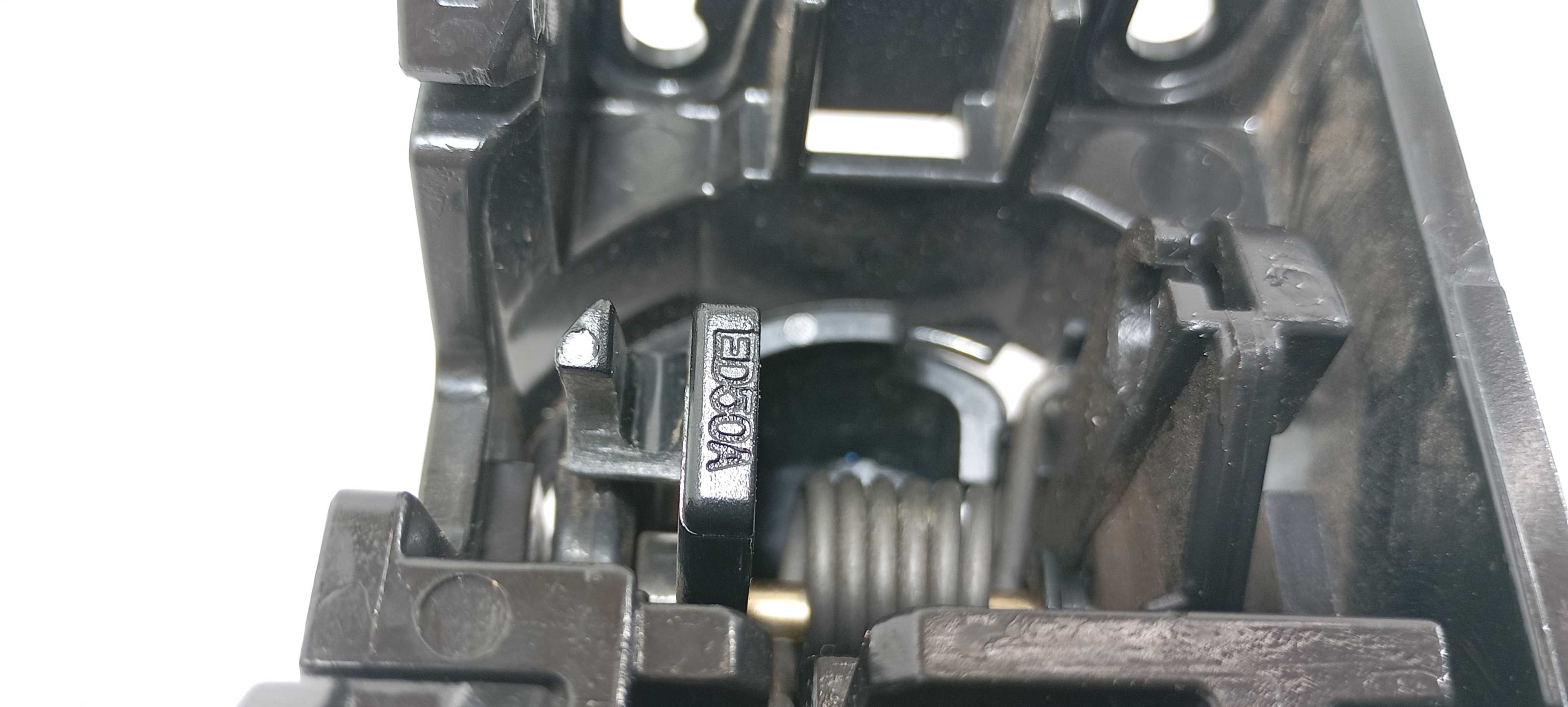 Maçaneta Interna Traseira E. Nissan Tiida Sedan 1.8 12 V2305 Preto Traseira 8