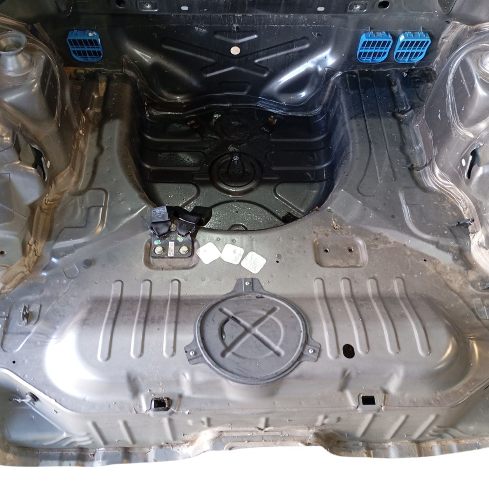 Caixote Traseiro Fiat Mobi Like 1.0 2023 100244276 Cinza 7