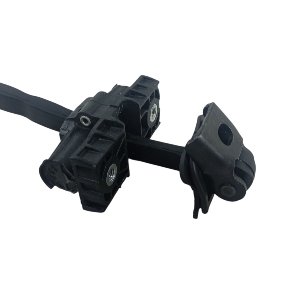 Limitador porta Dianteira direita Polo 2024 6ea837249 5