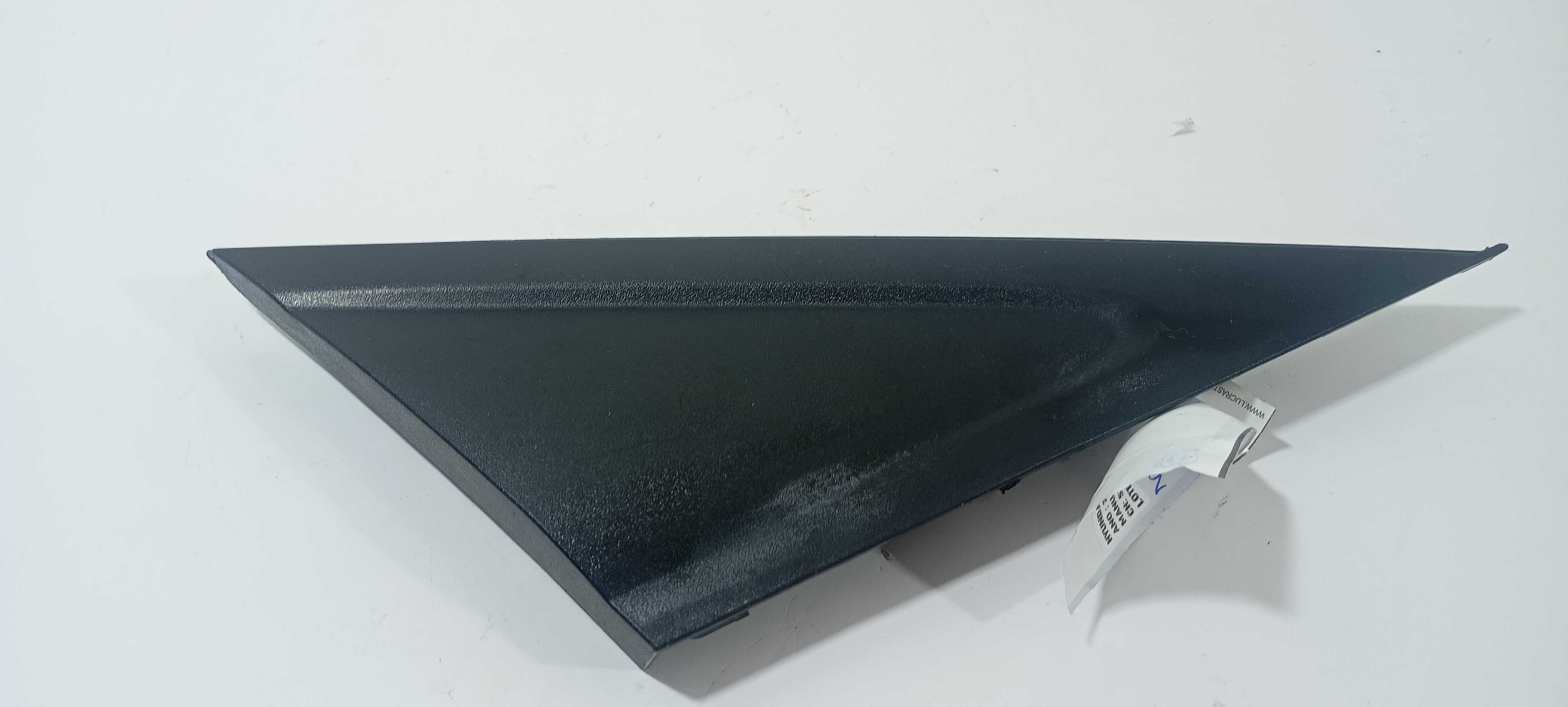 Moldura Externa Retrovisor Direito Hb20 2023 86210r1000 Preto 2
