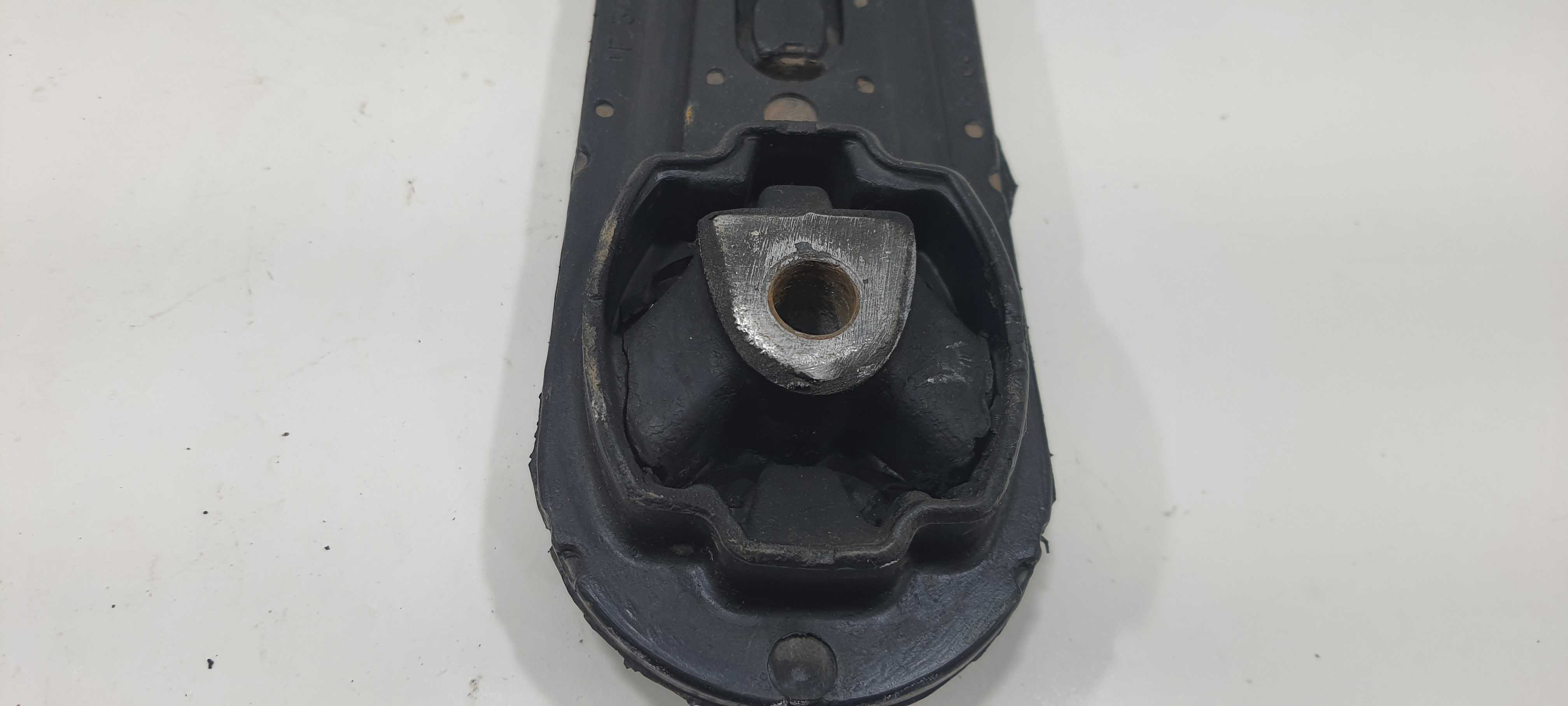 Coxim Inferior Cambio Nissan Tiida Sedan 1.8 2012 V2305 3