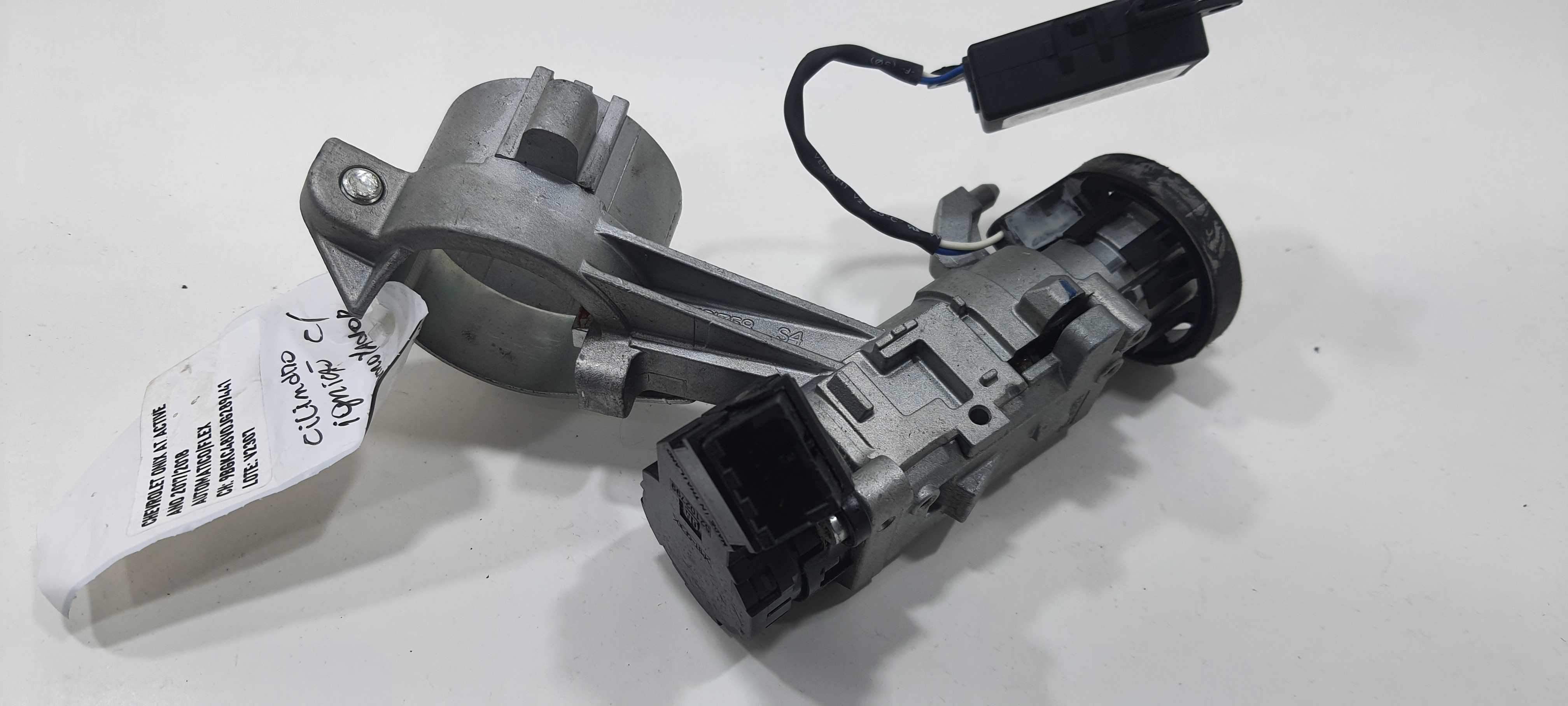 Cilindro Ignição Comutador Gm Onix Activ 1.4 2018 52145014 6
