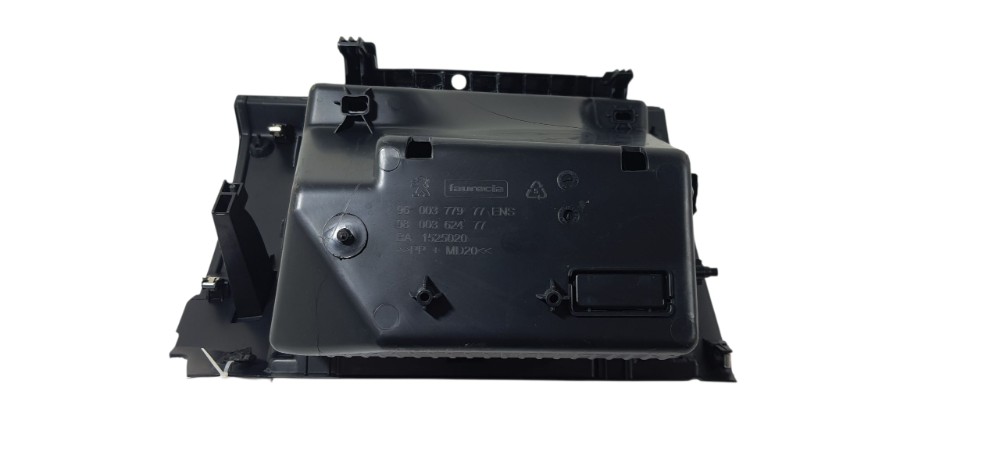 Porta Luvas Peugeot 208 1.2 2018 9600377977 7