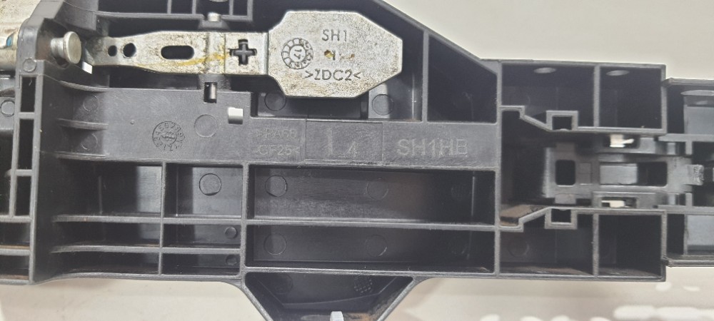 Maçaneta Externa Dianteira Esquerda Nissan March 2019 Sh1hb Preto Dianteira 6