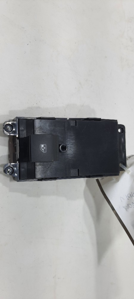Botão Vidro Dianteiro Direito Chevrolet Cruze 2014 20792536 3