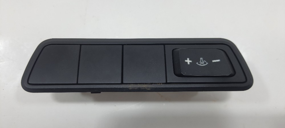 Botão Ajuste Painel Hyundai Ix35 2.0 Ano 2012 937002s300 4
