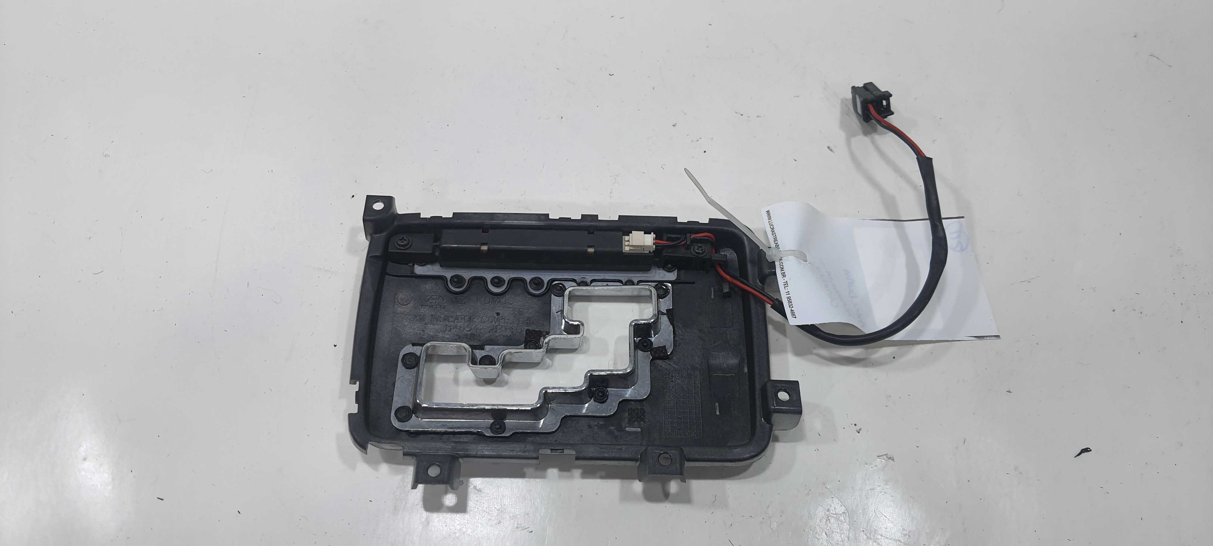 Moldura Trambulador Kia Sorento 2.4 2012 846542p110 Cinza 5