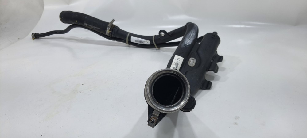 Mangueira Tanque Gargalo Chevrolet Prisma 2019 94749719 Preto 2