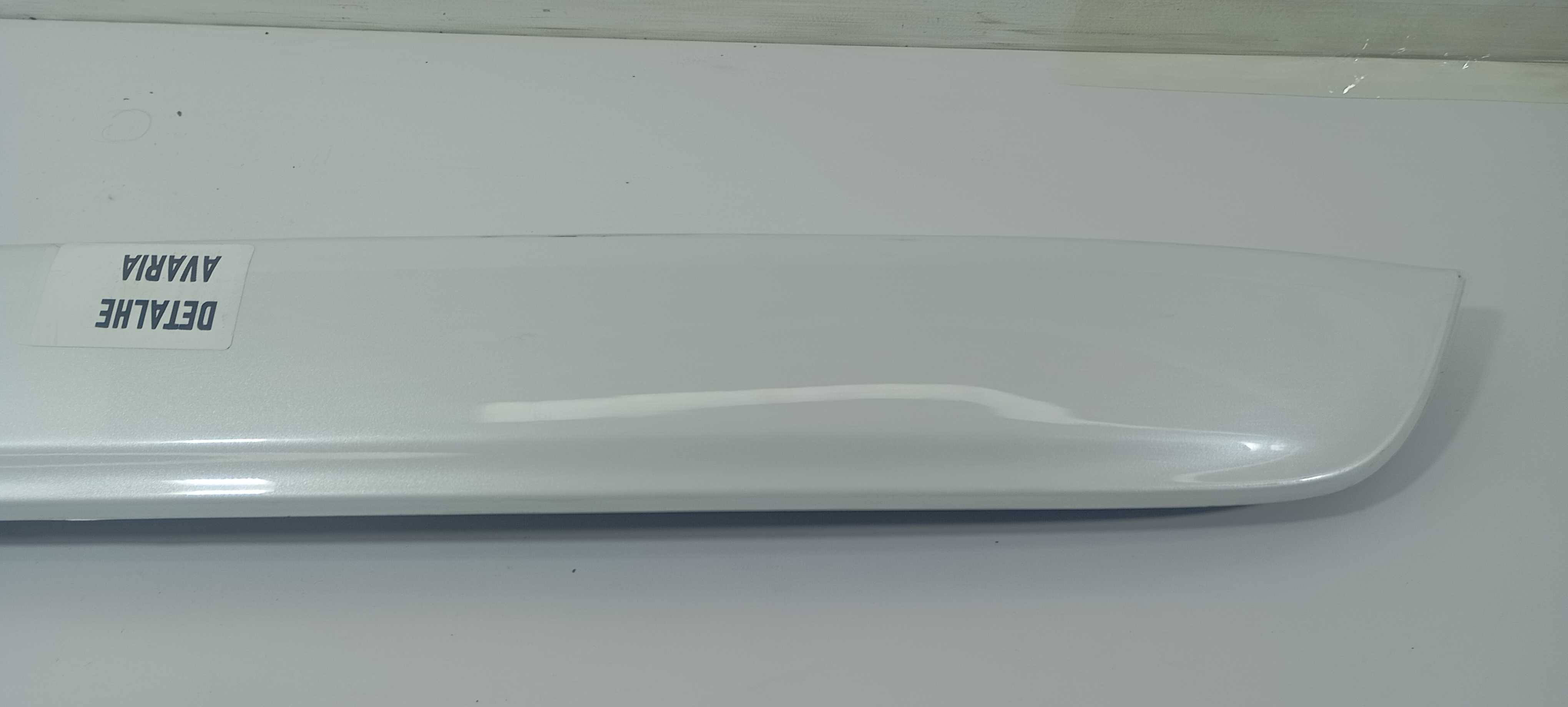 Moldura Tampa Traseira Detalhe Nissan Kicks 1.6 2019 908105r 2