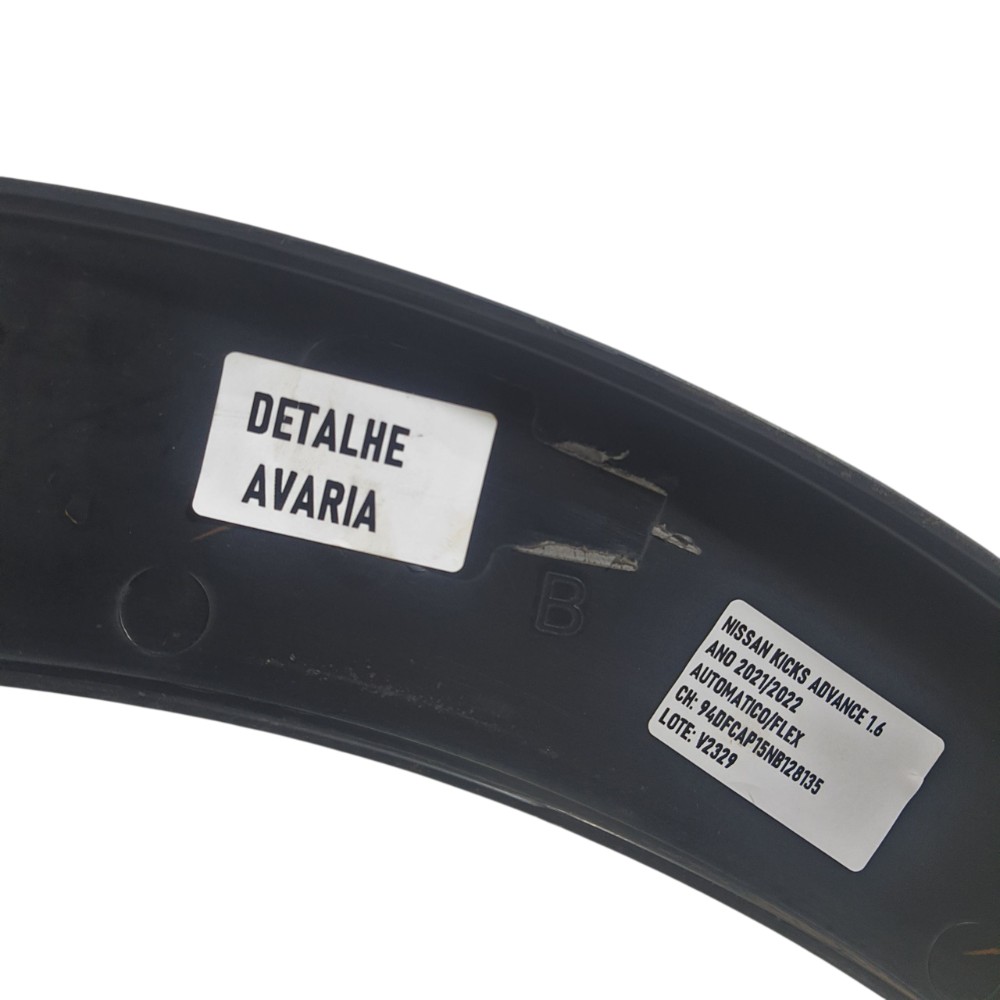 Moldura vão roda traseira esquerda Kicks 2022 938295ra1a 8